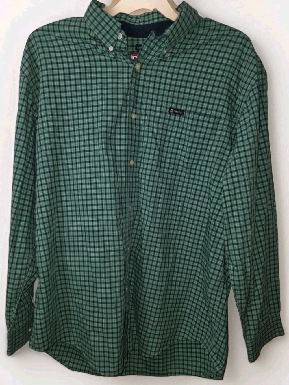 Chaps Men’s Green Plaid Button-Down Shirt
